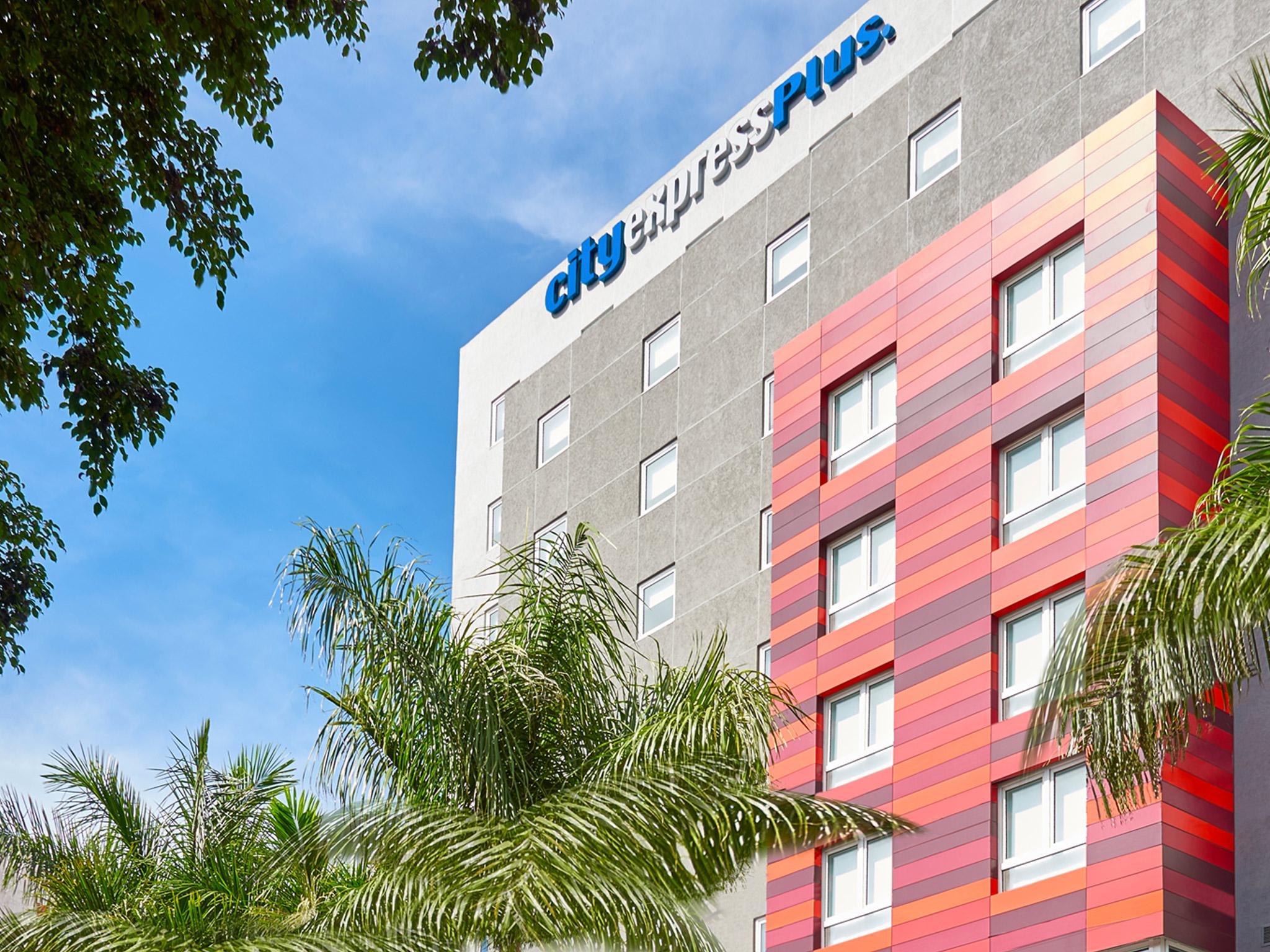 City Express Plus By Marriott Guadalajara Expo Zapopan Dış mekan fotoğraf